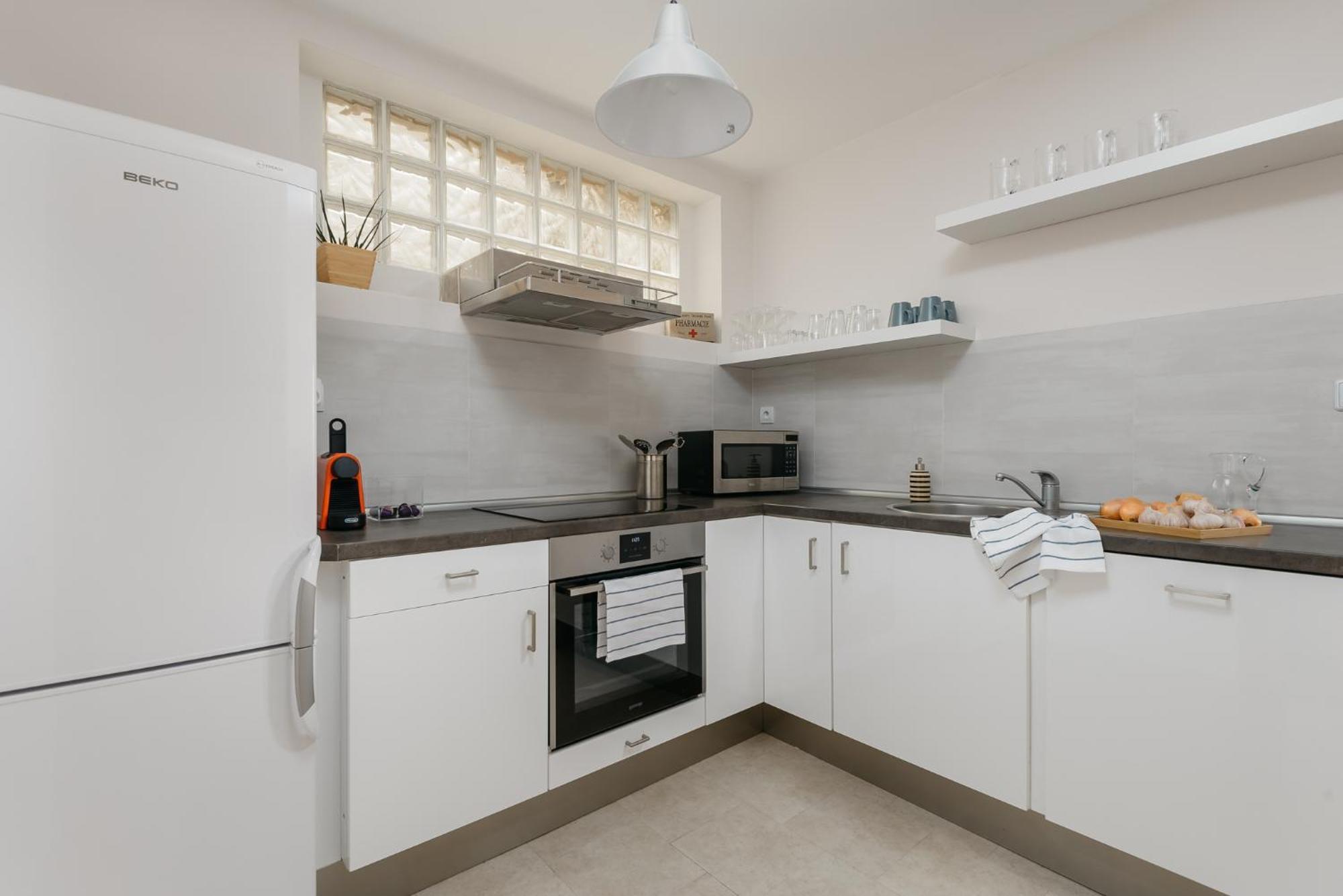 Roy 2 Bdr Apartment With Prague Castle View, Parking & Ac Ngoại thất bức ảnh